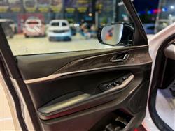 جیپ L گراند شیرۆکی